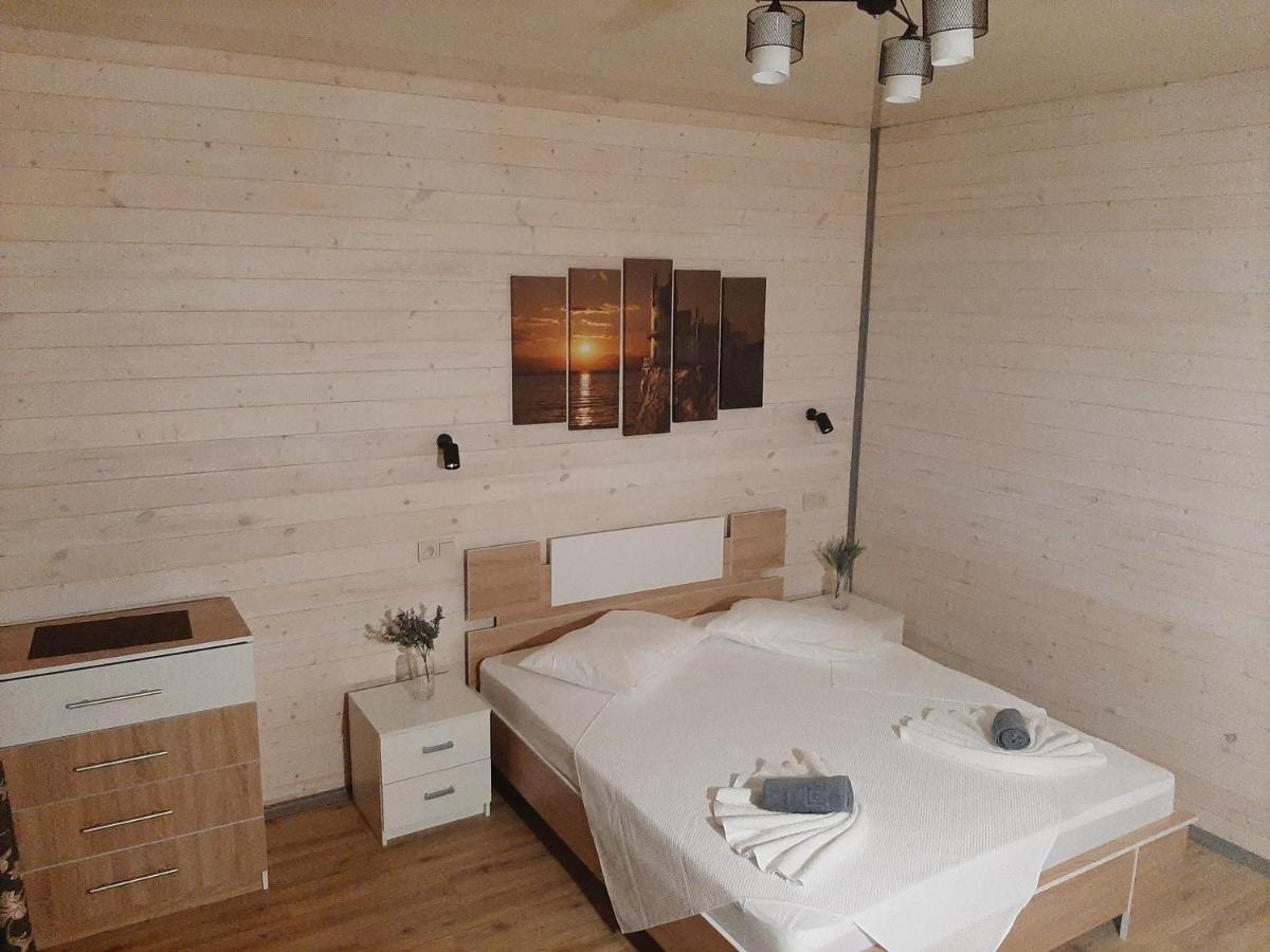 Black-House Pizunda Bagian luar foto