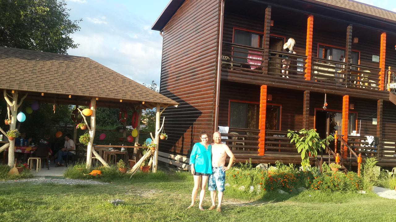 Black-House Pizunda Bagian luar foto